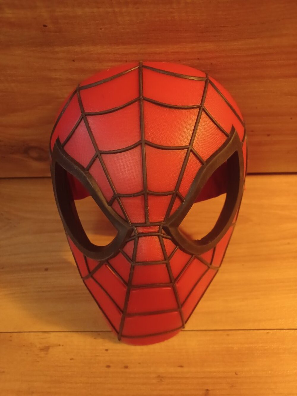 2010 Hasbro Marvel Spiderman Hard Plastic Mask Red Open Eyes Halloween Dress Up